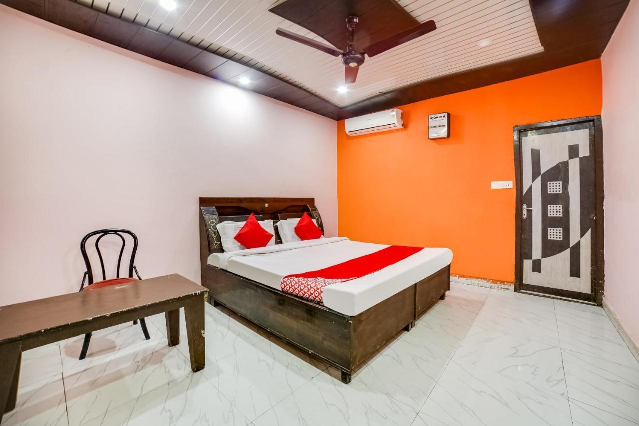Oyo 70288 Happy Dhaba Hotell Sonipat Eksteriør bilde